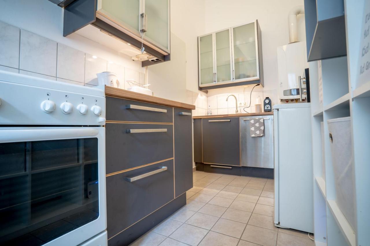 Апартаменты Cozy Modern Nest In The Heart Of Vienna With Netflix Экстерьер фото